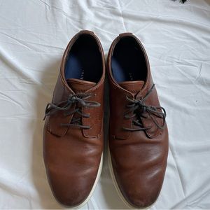 Cole haan brown dress shoe sneakers. Size 11.